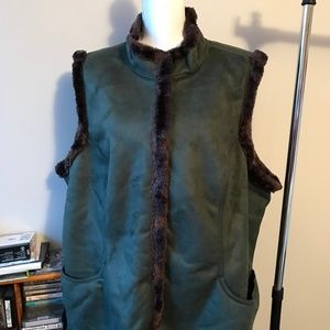 Denim & Co Micro Suede Faux Fur Vest Dk Green 3X